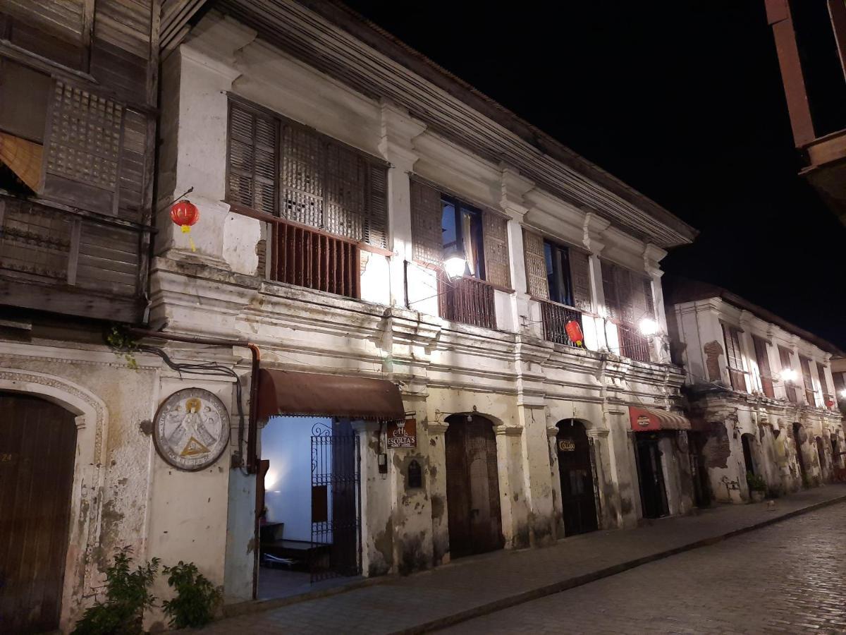 Escolta'S Homey Lodge Виган Экстерьер фото