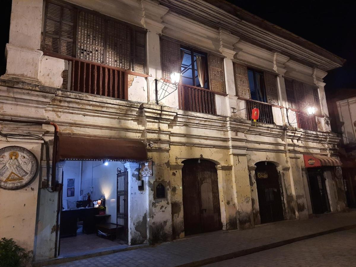 Escolta'S Homey Lodge Виган Экстерьер фото